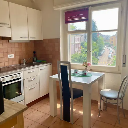 La Proximite Du Centre Avec Vue شقة لوزان