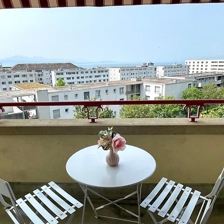 La Proximite Du Centre Avec Vue 아파트 로잔
