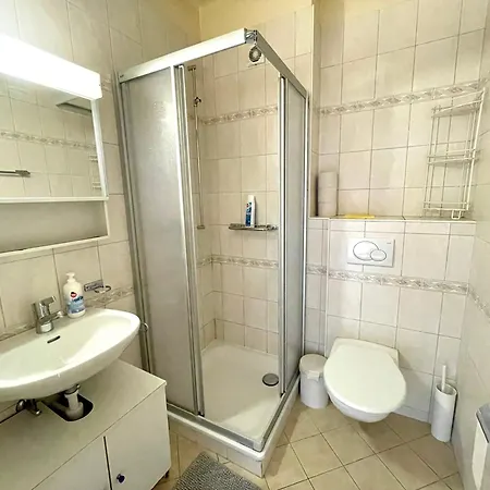 La Proximite Du Centre Avec Vue شقة *