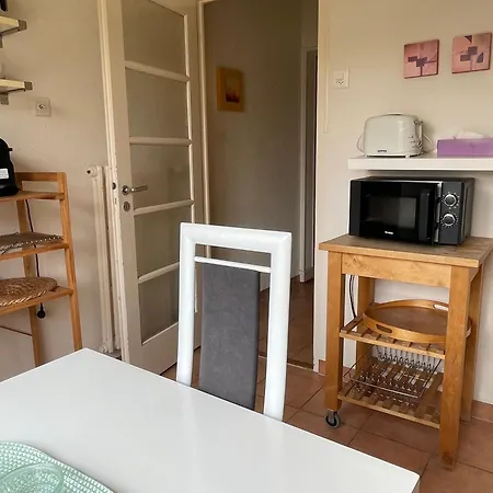 La Proximite Du Centre Avec Vue شقة لوزان